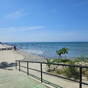 Apartamento Con Piscina Cerca Al Mar Amoblado Rodadero Sur 