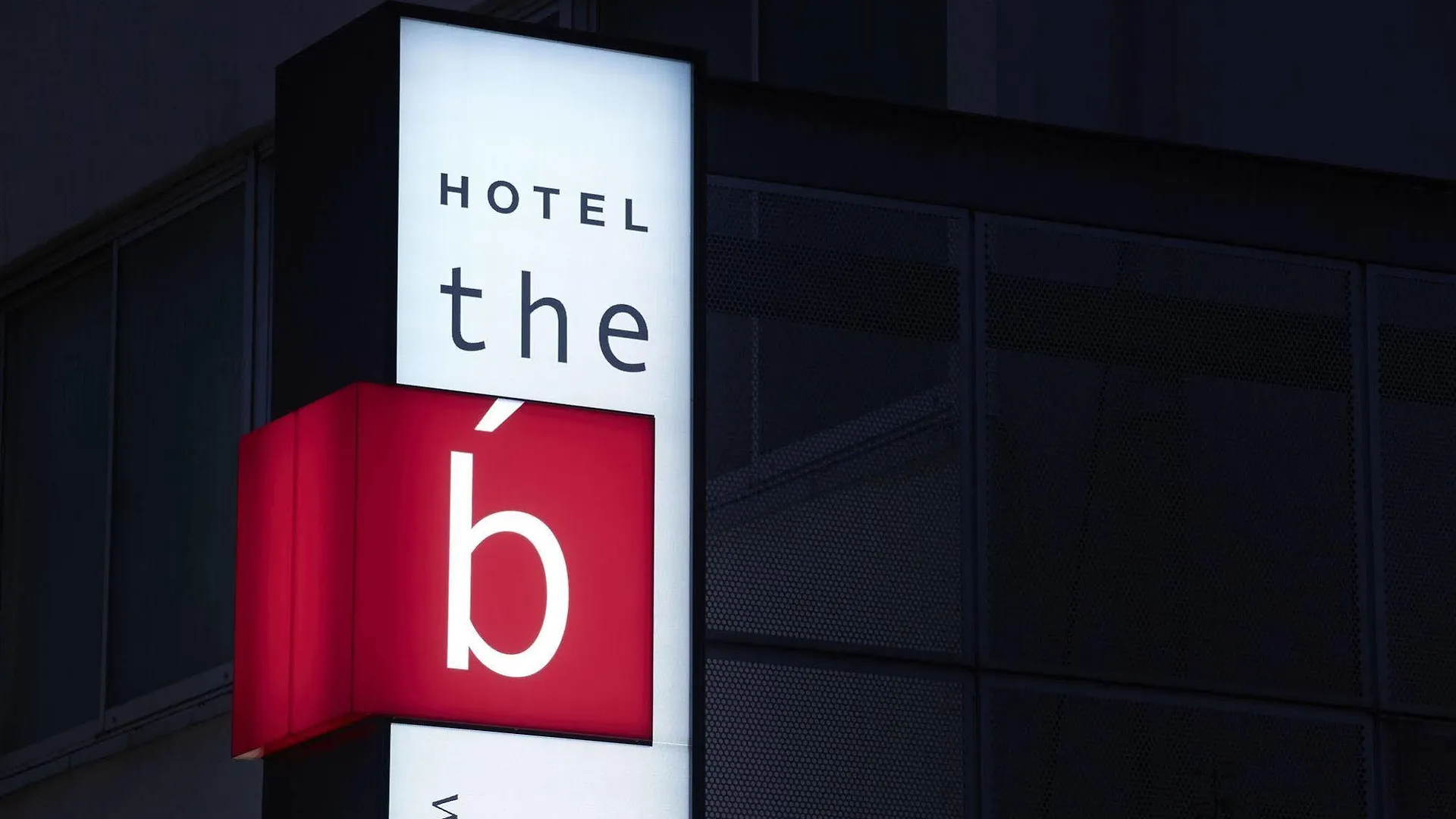 The B Akasaka-Mitsuke Hotel Tokyo 3*,  Japan